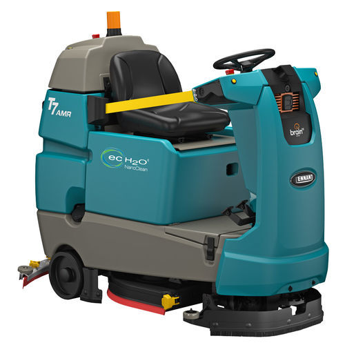 Lavasciuga pavimenti uomo a bordo - T7 AMR - Tennant - a batteria