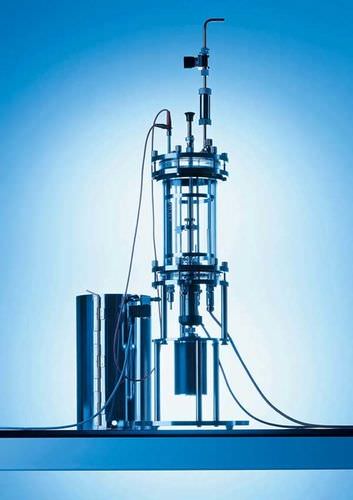 Bioreattore / fermentatore da laboratorio - 2.4 - 3.7 l | KLF - Bioengineering, Inc. - monouso / da banco / combinato