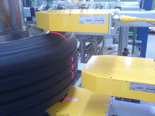 Macchina di ispezione per pneumatici - LMI Technologies