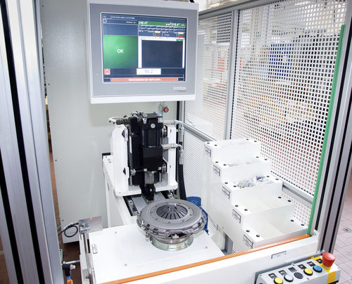 Macchina equilibratrice verticale - VUBS30-PR - CEMB - dinamico / per frizioni / automatico