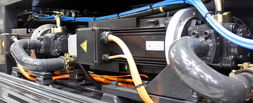 Pressa ad iniezione orizzontale - NC series - Woojin Selex Co., Ltd. - idraulica / bicomponente