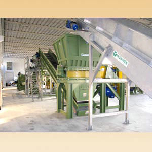 Impianto di riciclaggio per materie plastiche - Tecnofer Ecoimpianti S.r.l.