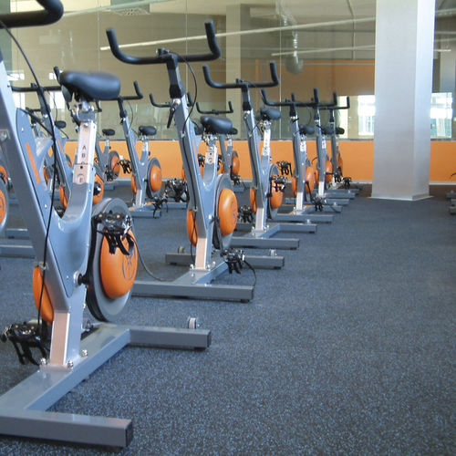 Rivestimento di pavimenti in gomma - 8110 series - IDS - in agglomerato / antiscivolo / acustico
