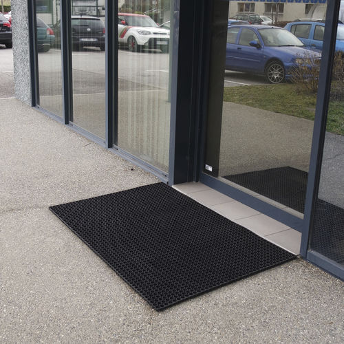 Grigliato in gomma - M67 - IDS - per uso prolungato / antiscivolo / per spazi umidi