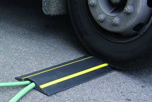 Protezione per cavi per il passaggio di veicoli - VOLGA 30J - CABLE EQUIPEMENTS - con fissaggio a terra