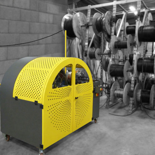 Avvolgitore di cavi - CABLE EQUIPEMENTS - in fibra ottica / manuale / per carichi pesanti