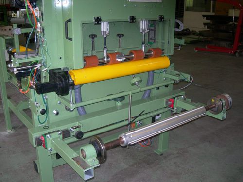 Macchina da taglio con ghigliottina - ITEKS - per materiale tessile / di srotolamento / elettrica