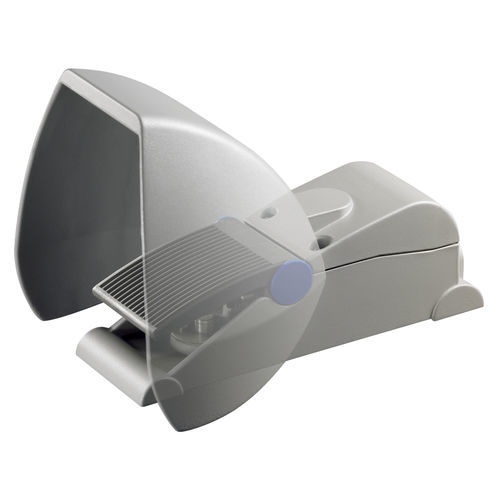 Interruttori a pedale di comando - TFH232-11F - SCHMERSAL - elettrico / 1 pedale / con protezione