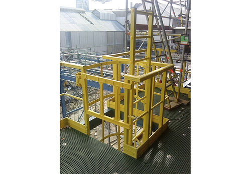 Cancello girevole - UDG series - Meiser - automatico / per scala con gabbia di protezione / in poliuretano