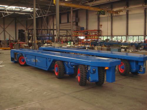 Carrello automotore a 3 assi - TMW 60 - Tracta