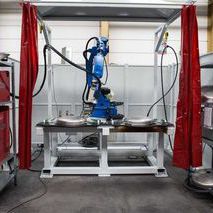 Macchina saldatrice laser - REEL CMF - robotizzata