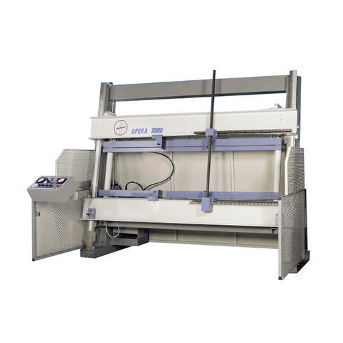 Pressa di taglio - M series - MEBER - idraulica / per pannello sandwich / a telaio