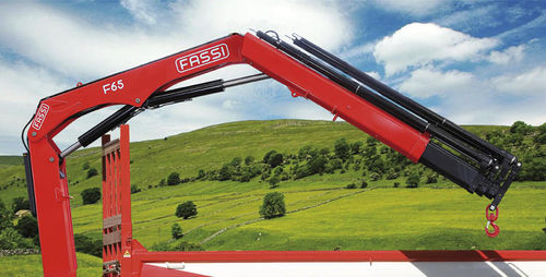 Gru montata su camion - F65B.0 series - Fassi gru S.p.A - con braccio / di sollevamento / di carico