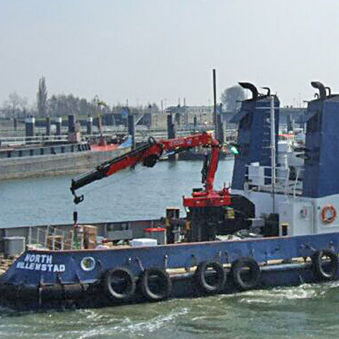 Gru per applicazioni marine - Marine series - Fassi gru S.p.A - fissa / con braccio articolato / di carico