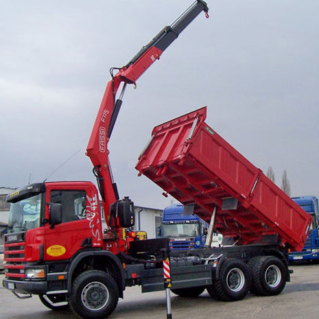 Gru montata su camion - F175A series - Fassi gru S.p.A - con braccio / per cantiere / di sollevamento