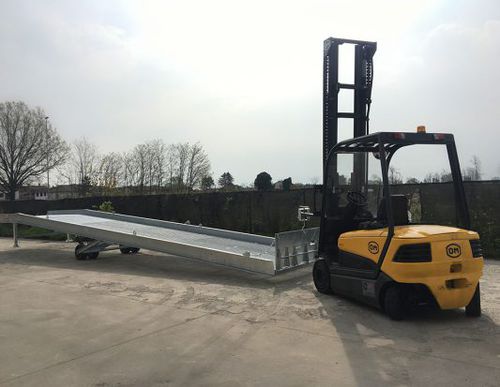 Rampa di carico per movimentazione - g4energy srl - per rimorchio / per veicolo / macchina