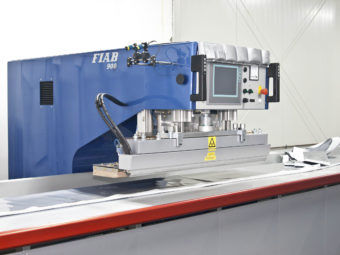 Macchina saldatrice laser - 900 - FIAB - automatica