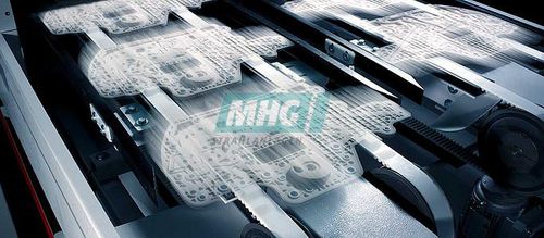 Granigliatrice a nastro - MHG Strahlanlagen GmbH - per metallo / automatica / semiautomatica