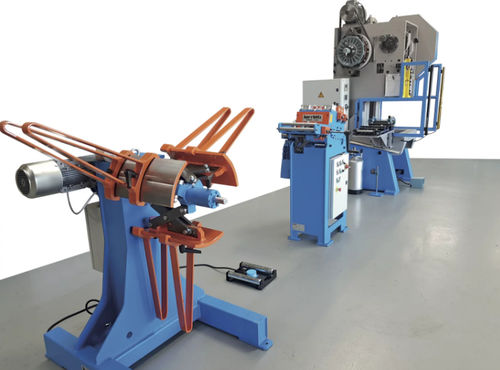 Linea di produzione per spazzole a strip - ETS LONG SAS - EMG PRESSES