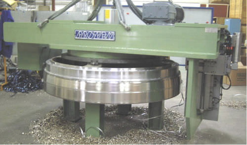 Cella robotizzata di sbavatura -  US 2000 - PROTEM - per macchina utensile