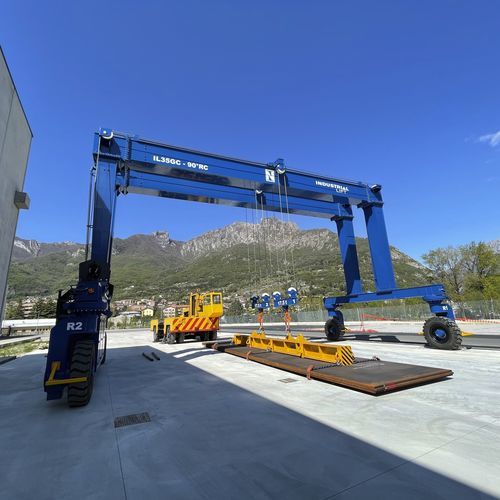 Carro cavaliere per travi prefabbricate in calcestruzzo - IL35GC-90°RC - INDUSTRIAL LIFT - gommato