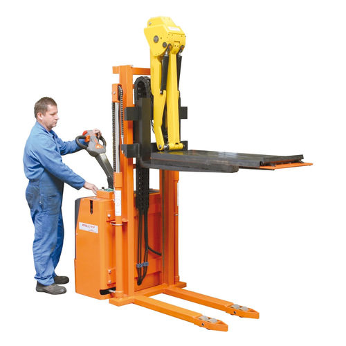 Accatastatore elettrico - Liftmatic - DIMECO - a timone con guida da terra / per movimentazione di attrezzi di pressa / con piattaforma