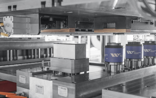 Linea di profilatura per canaline portacavi - DIMECO - CNC / su misura / punzonatura
