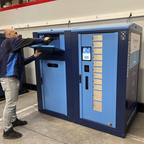 Sistema di armadi di stoccaggio e di distribuzione - CYCLEBOX - ELECTROCLASS - a pavimento / a porte battenti / multiporta