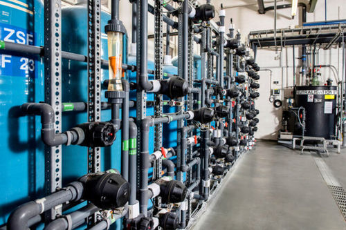 Microimpianto di depurazione delle acque reflue con reattore discontinuo sequenziale - EnviroChemie GmbH - compatto / continuo