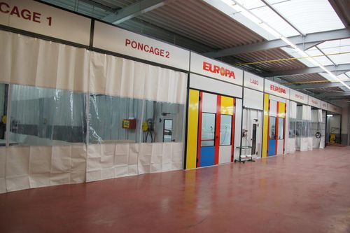 Cabina di verniciatura su misura - EUROPA - chiusa / per veicolo / a filtro