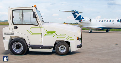 Trattore di aereo - »SHERPA« E - Goldhofer - elettrico / 4 ruote / con conducente seduto