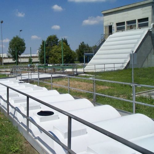 Coperchio di serbatoi - AGRITECH SRL