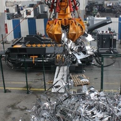 Pressa imballatrice per ferraglia - HP3 - AYMAS MAKINA SAN. ve TIC. A.S. - orizzontale / a carico dall'alto / automatica