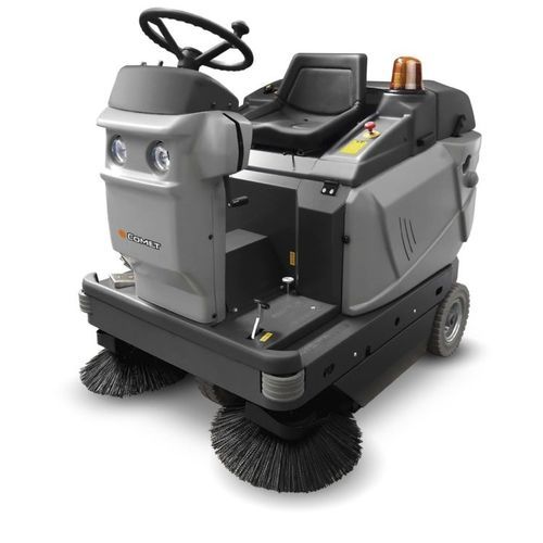 Spazzatrice-lavasciuga combinata per pavimenti uomo a bordo - CSW 1300 series - COMET Spa - elettrica / diesel