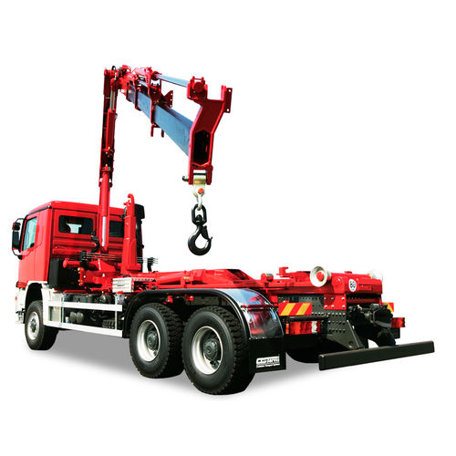 Gru montata su camion - CTS-servis, a.s.  - con braccio articolato / per cantiere / per l'industria del riciclaggio