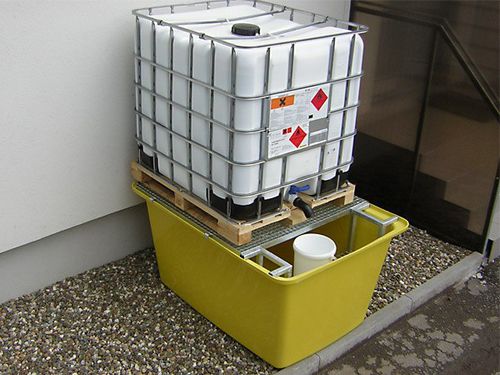 Vasca di ritenzione per contenitore IBC - WFD 11001 - ELKOPLAST CZ - con griglia zincata