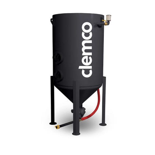 Sabbiatrice manuale - CLEMCO INDUSTRIES - a pressione / mobile / per trattamento di superficie