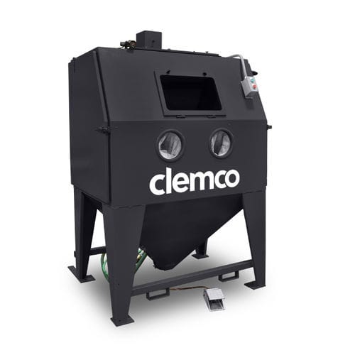 Cabina di sabbiatura umida - CLEMCO INDUSTRIES - manuale / compatta / per l'industria automobilistica