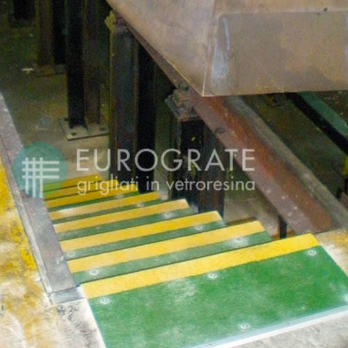 Rivestimento di pavimenti GRP - EUROGRATE GRP GRATING AND PROFILES - in quarzo / in silice / antiscivolo