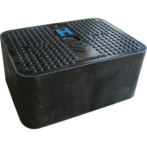Chiusino in composito - C250 - Hermelock 