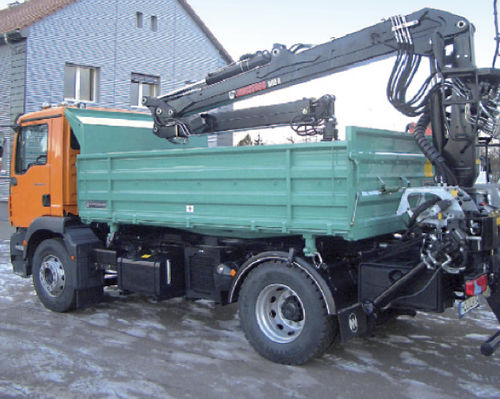 Gru montata su camion - Hüffermann Transportsysteme GmbH  - con braccio / per cantiere