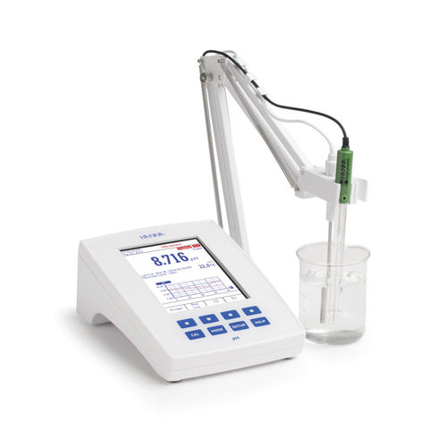 PHmetro da banco - HI5221-01 - Hanna Instruments - di processo / digitale / con compensazione automatica della temperatura