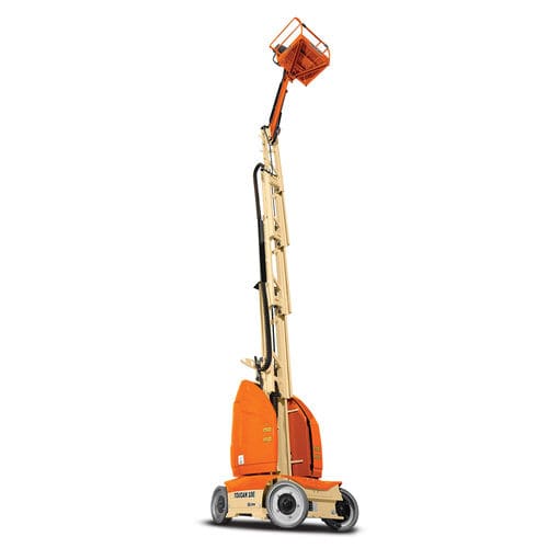 Piattaforma a sfilo verticale mobile - T10E Toucan®   - JLG Industries Inc. - con alimentazione a batteria / per magazzino / compatta