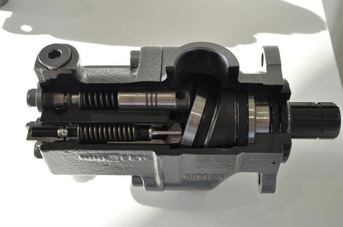 Pompa idraulica a pistoni assiali - MEILLER F. X. Fahrzeug- und Maschinenfabrik GmbH & Co KG - compatta / resistente all'abrasione / robusta