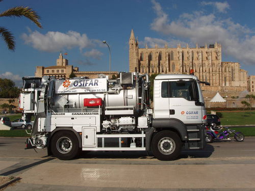 Camion idropulitore - max. 40 t | CANALMASTER - MÜLLER Umwelttechnik GmbH & Co. KG - a 2 assi
