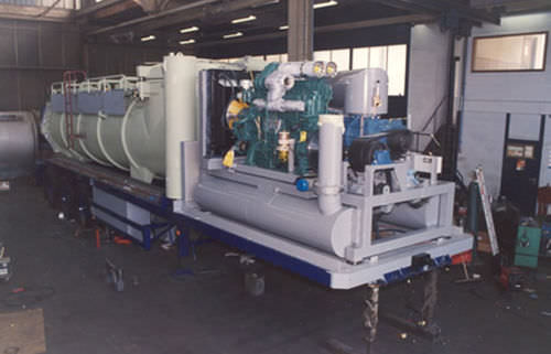 Semirimorchio per cisterna - Vacu-Press® 8000 ADR - Naaktgeboren Rotterdam B.V.  - per trasporto di prodotti pericolosi / a 3 assi / trainato