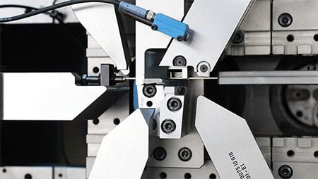 Punzonatore - LEANTOOL - Otto Bihler Maschinenfabrik GmbH & Co. KG