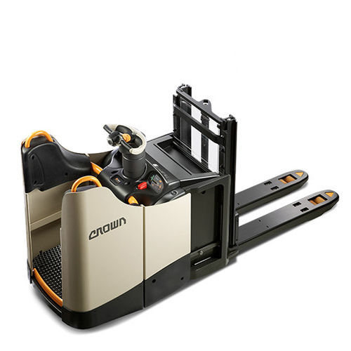 Accatastatore elettrico - DT 3040 series - CROWN - con conducente in piedi / 24 V / per trasporto di 2 pallets allo stesso tempo