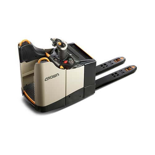 Transpallet elettrico - WT 3060-2.5  - CROWN - con conducente in piedi / 24 V / per magazzino