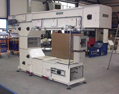 Elevatore a tazze con motore - APOLLO VTS B.V.